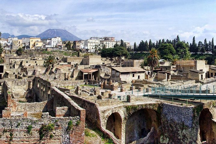 Herculaneum entdecken: Private Archäologie-Tour ab Neapel mit 10 % Rabatt