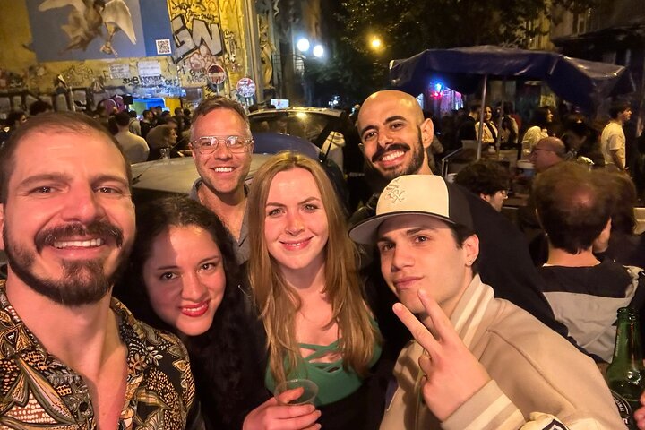 Napoli-Kneipentour: Neapels Altstadt bei Nacht erleben