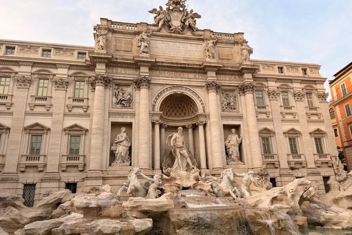 Rom unter dem Trevi-Brunnen: Antike Wasserversorgung bei einer besonderen Führung entdecken